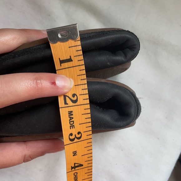 VEGAN LEATHER FOLDABLE SHOES!! YOSI SAMARA - Picture 4 of 5